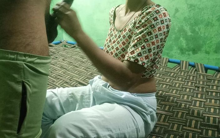 Pooja Sexy: Padosan Bhabhi Ko Ghar Bulakar Ghodi Banakar Choda Re