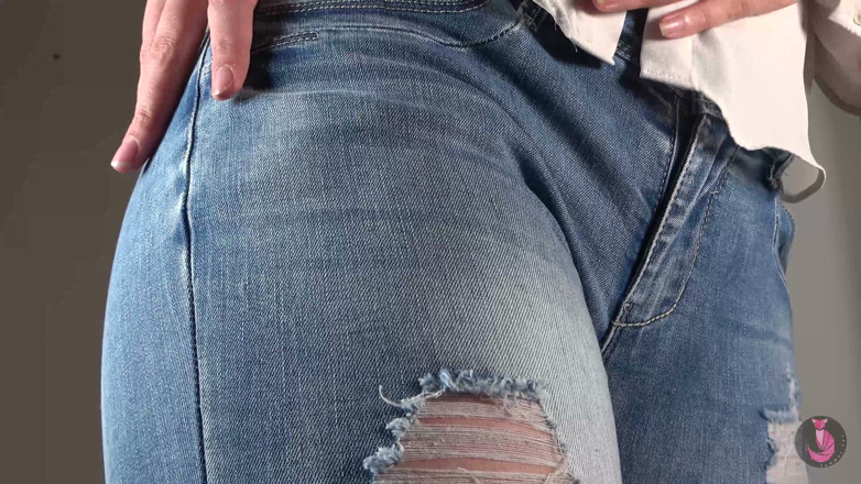 Summer Fox: Worship and Jerk for My Farts