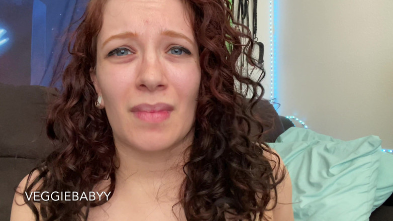 Veggiebabyy: Sledujte můj obličej, zatímco si naplácám