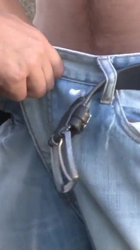 Vídeo exclusivo em pêlo: porra quente na boca depois de boa foda anal gay