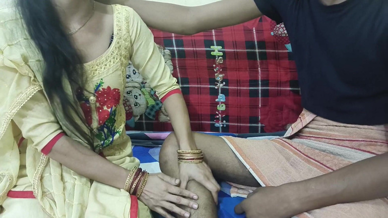 Your kavita bhabhi: Нова індійська молода пара займається сексом на відкритому повітрі з аудіоісторією