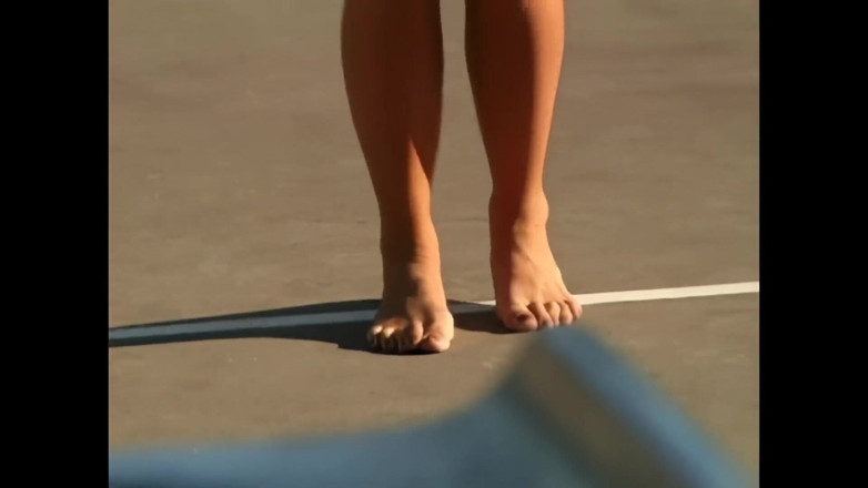 Pornobello: Venus: Dopo Il Tennis a Me Piace Leccare La Fica...