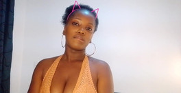 Mastermeat1 Solamente: Black Kitty menunjukkan pepeknya