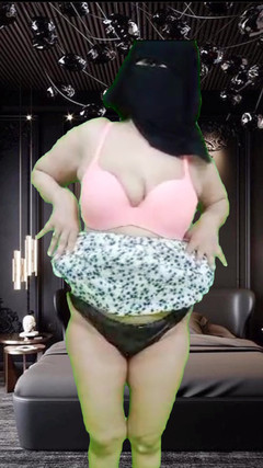 TestyFoundation: Stiefmutters riesiger reifer MILF-tittenarsch