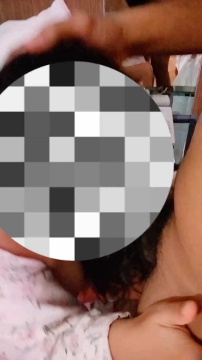 MalaysiaRare: ピンクフードをかぶったマレーの少女