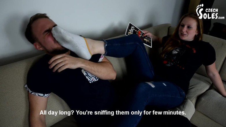Czech Soles - foot fetish content: La sorellastra perversa punisce il fratellastro