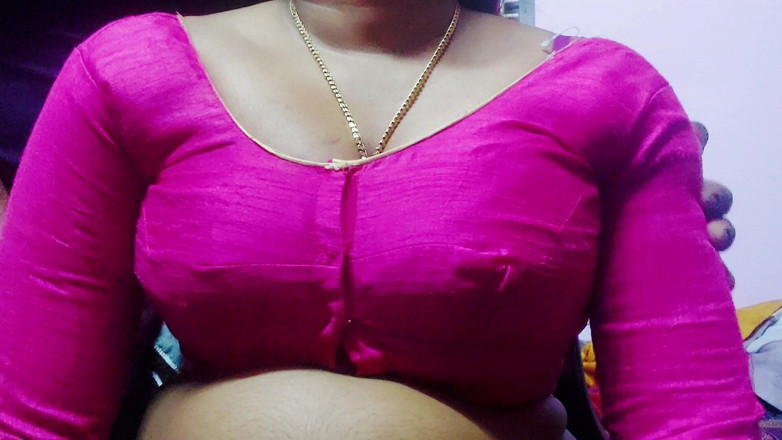 Desi Mohini: Super Hot Desi Women Mohini Has Sex with BF