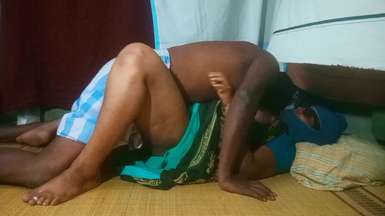 Priyanka314: 自制视频中的印度阿姨乡村风格啪啪啪