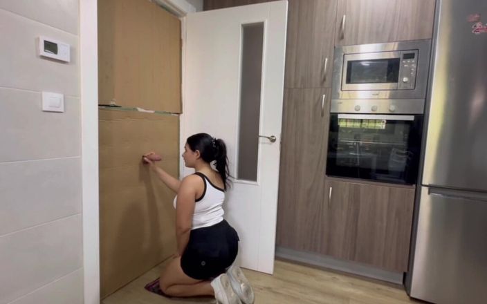 Sashasweet: Studentă indiană de 18 ani suge pula
