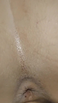 Mi scopo questa bellissima figa moster grande