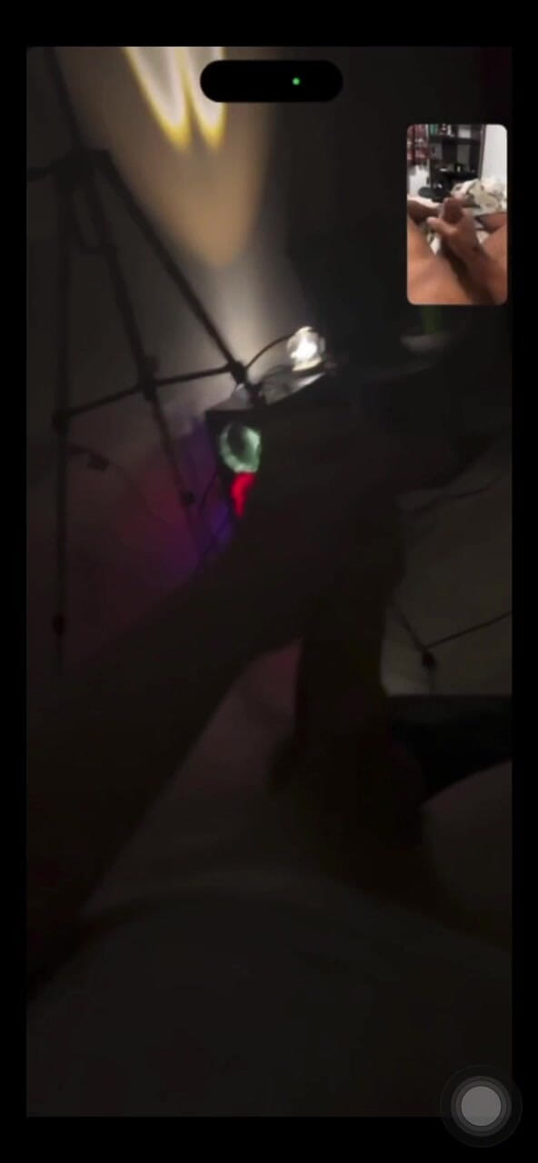 Icyhot707: Videohovor s mužem