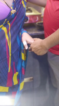 Soția vecinului a venit după zahăr și a fost futută