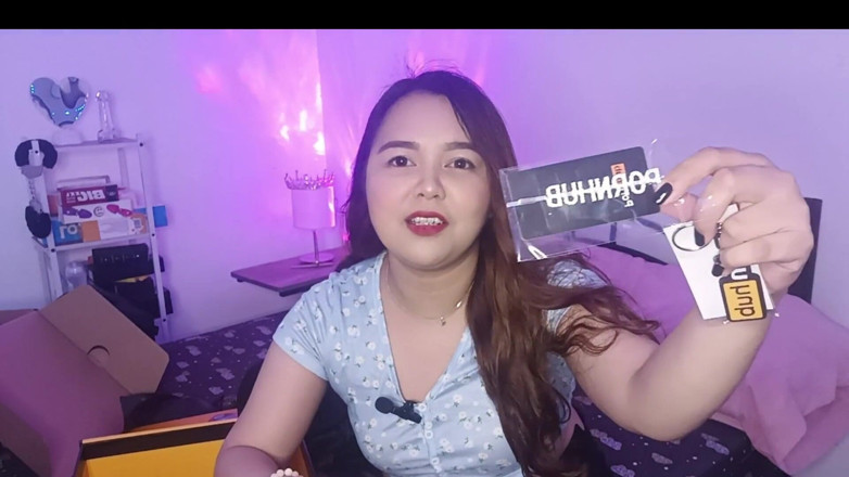 AsianSharinami: Rozbalení mého 25k dárek pro odběratele z Pornhubu