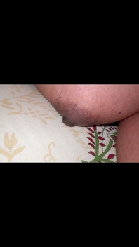 Petite amie vierge