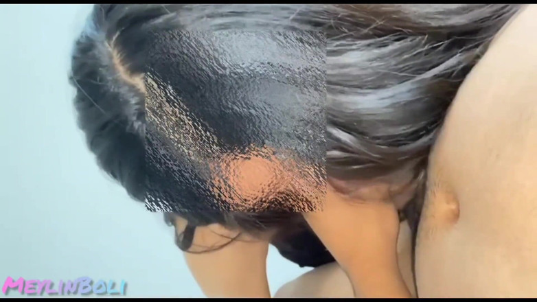 MeylinBoli: Hermosa vecina de 18 años follada que no creerá el tremendo...