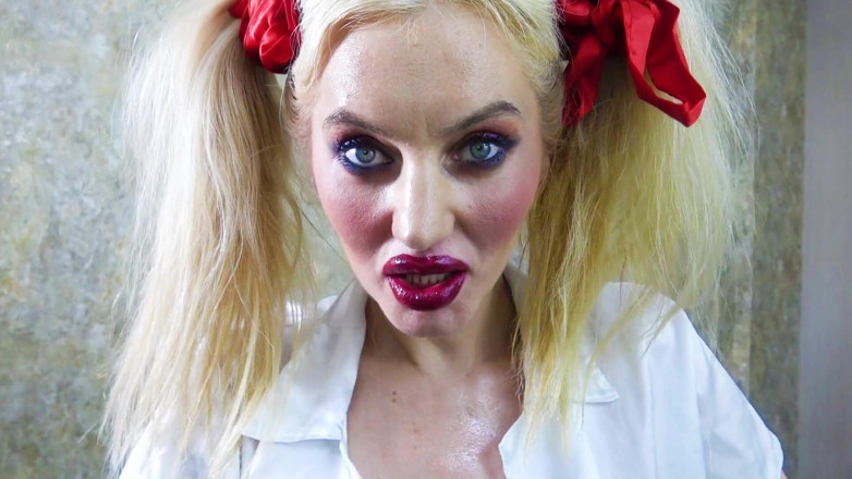 Goddess Celine: Lipstick Domination