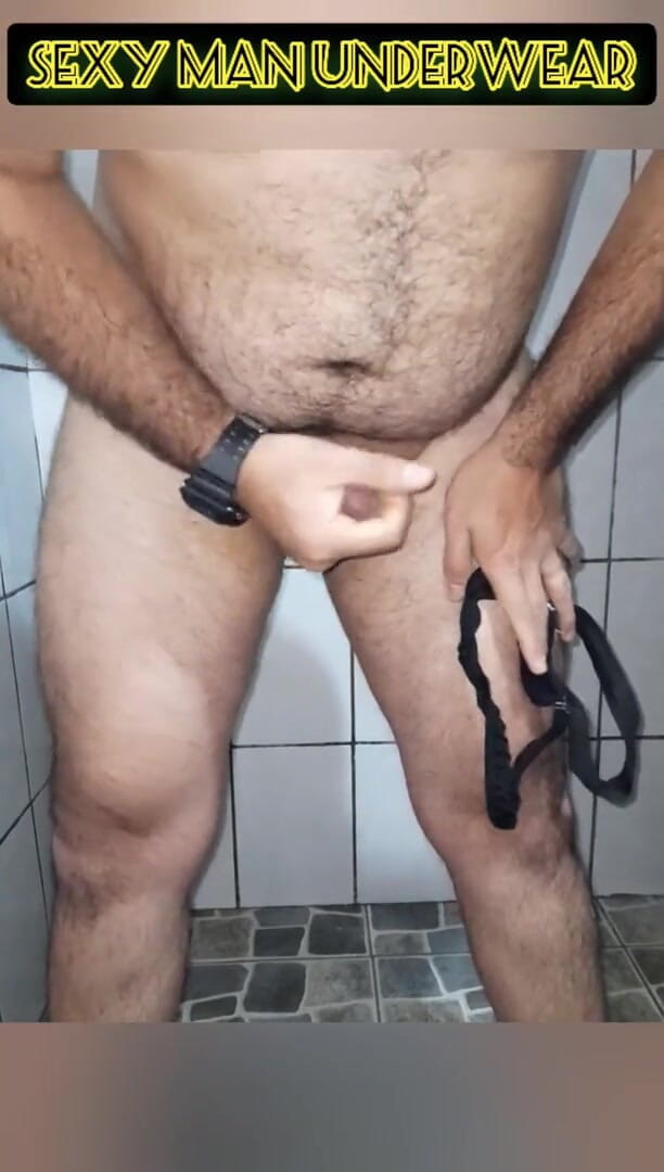 Davidandrexxx: Pria seksi dengan pakaian dalam 1