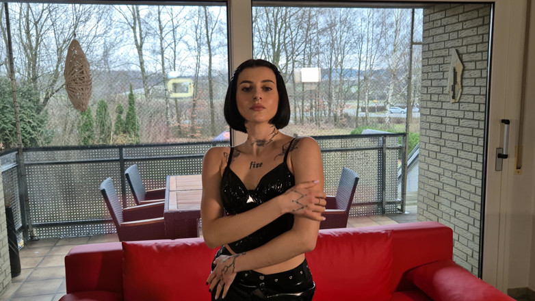 Amoresia: Sarah En Tenue Vinyle