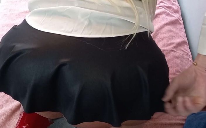 Sexy ass CDzinhafx: Mini-fusta curului meu sexy