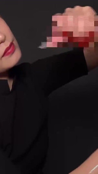 Doskonały salon odmładzania jądro, stymulowany sztywnymi i delikatnymi paznokciami! -3