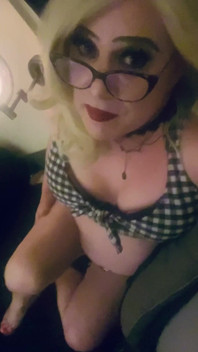 Krissy Sweets Fucks Asshole