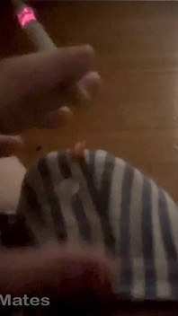 Chłopiec Znalazł Wideo Swojego Ojczymu Jego Miękkiego Kutasa Przedwczesny Orgazm Bez Użycia Rąk