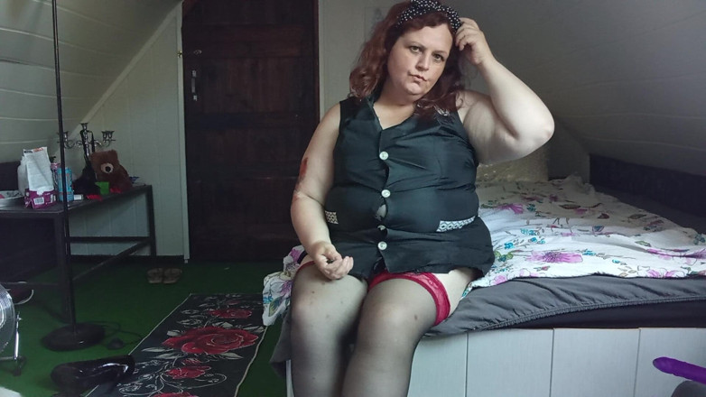 tammara big: Femme Au Foyer À Gros Smock
