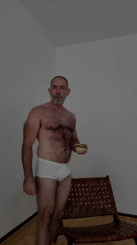 Sexy Hairy Muscle Bear