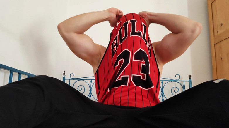 Cock & Body Worship: Aplecându-mă pentru tine și Întinzându-mi fundul păros cu vedere la persoana 1 (cerere)