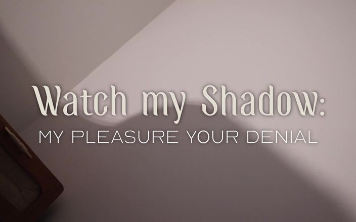 Countess diamond: Bạn cùng phòng phục tùng - xem tôi trong phòng tắm