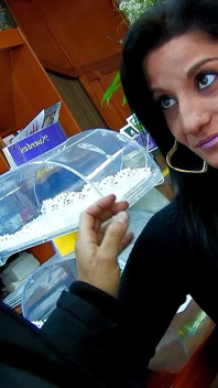 Boss fucks dirty teen Yesenia rock in the ass in the kiosk