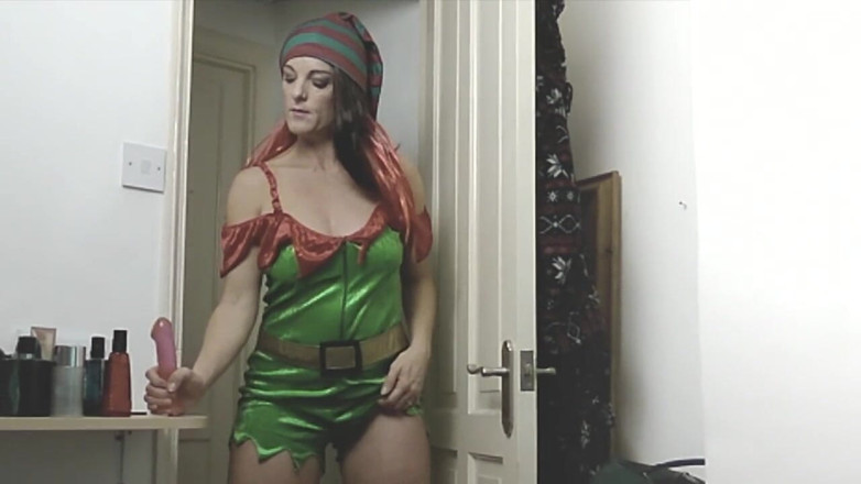 Kylie Britain Adventures: Elf trên kệ