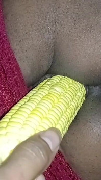 Pantat dan memek sempit gadis india dientot habis-habisan