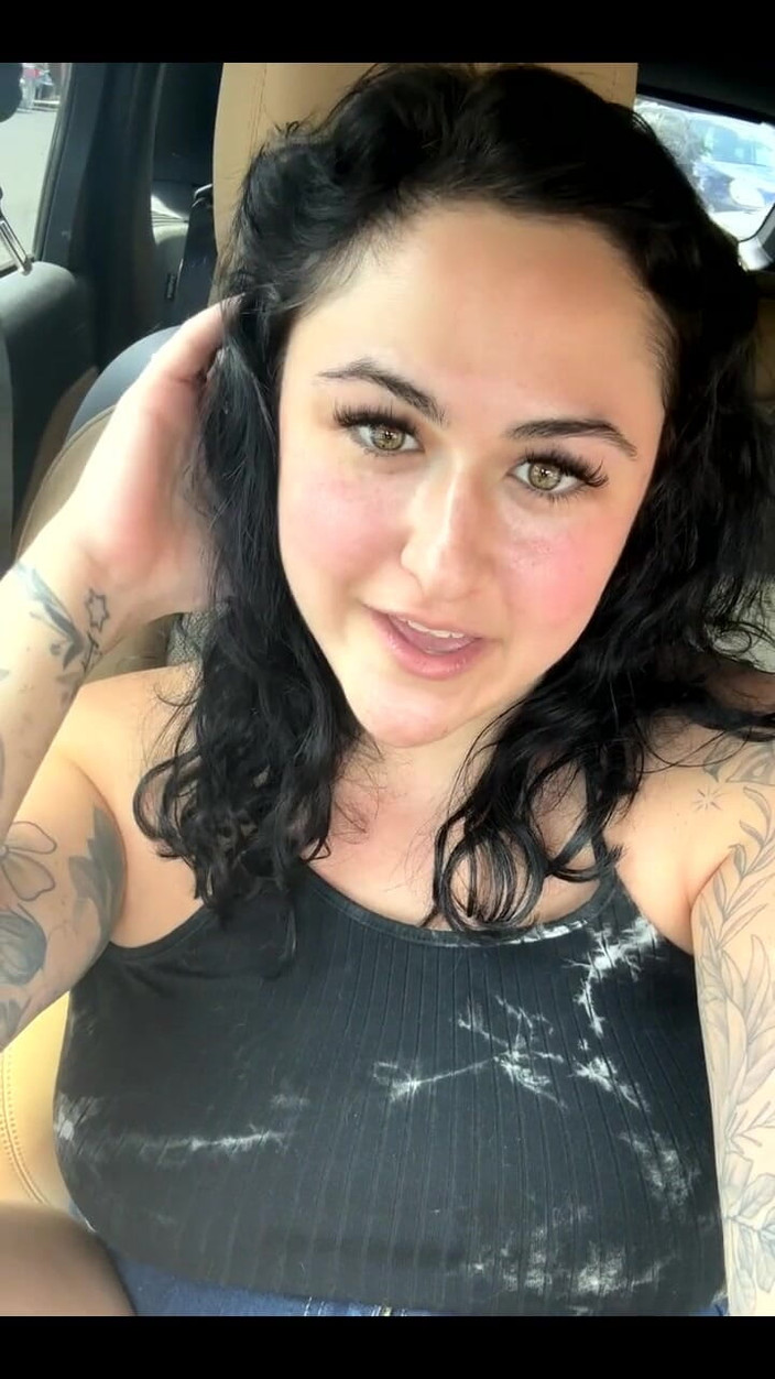 Josie Jaxxon: Masuk ke mode vacay