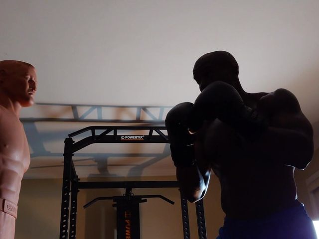 Boxing Workout Today Exercise Provides Several Psychological (Hallelujah Johnson)
