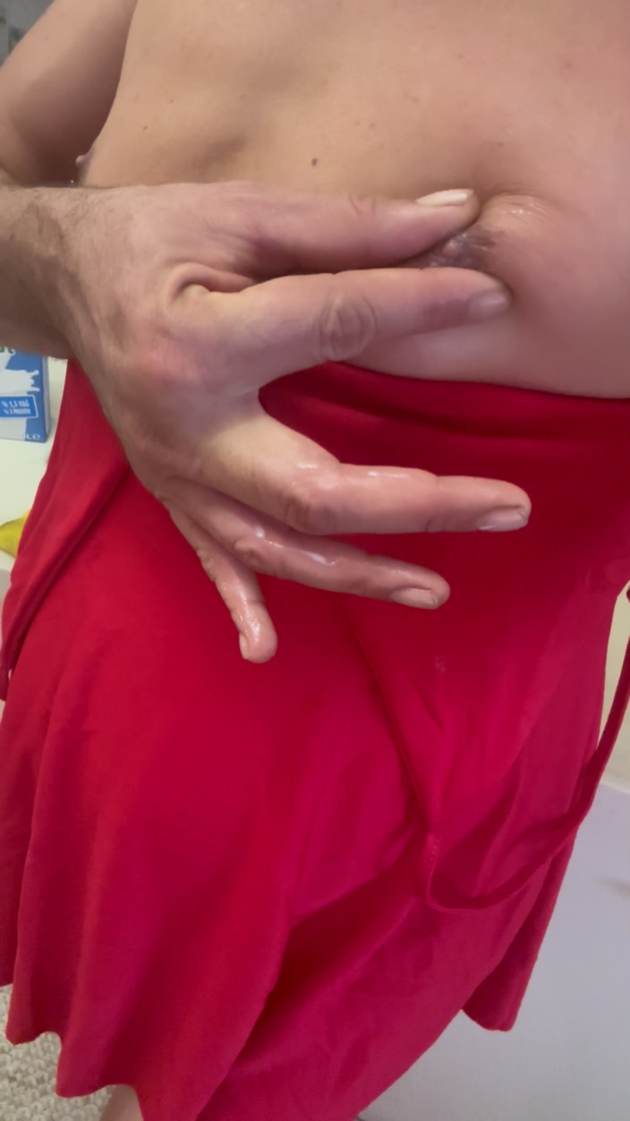 cd_aysemmm: Susu mengalir dari putingku! Aku Berubah Jadi Wanita