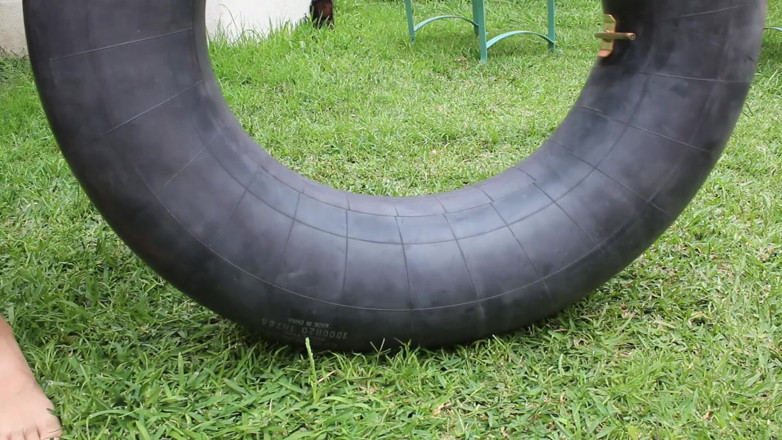 Inflatable Lovers: インナーチューブ