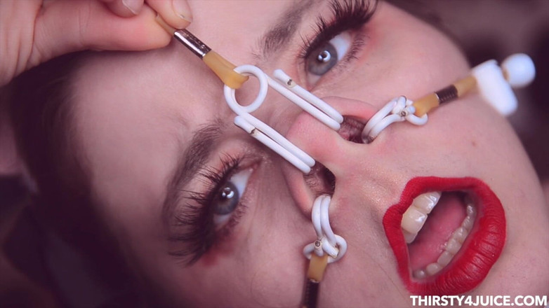 Freshie juice: Gioco fetish naso hucow / ganci naso