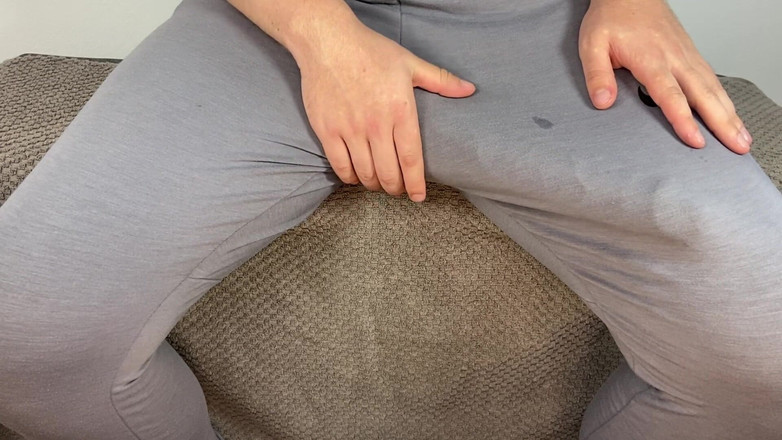 Lucas Nathan King: 大鸡巴在裤子里免提射精