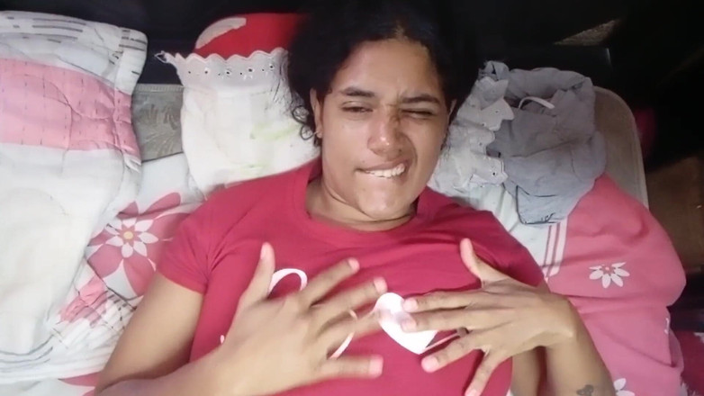 Britanly-Brow: Латина гаряча велика дупа екстремально трахається зі своїм коханцем, справжній аматорський неслухняний сквірт - молода пара