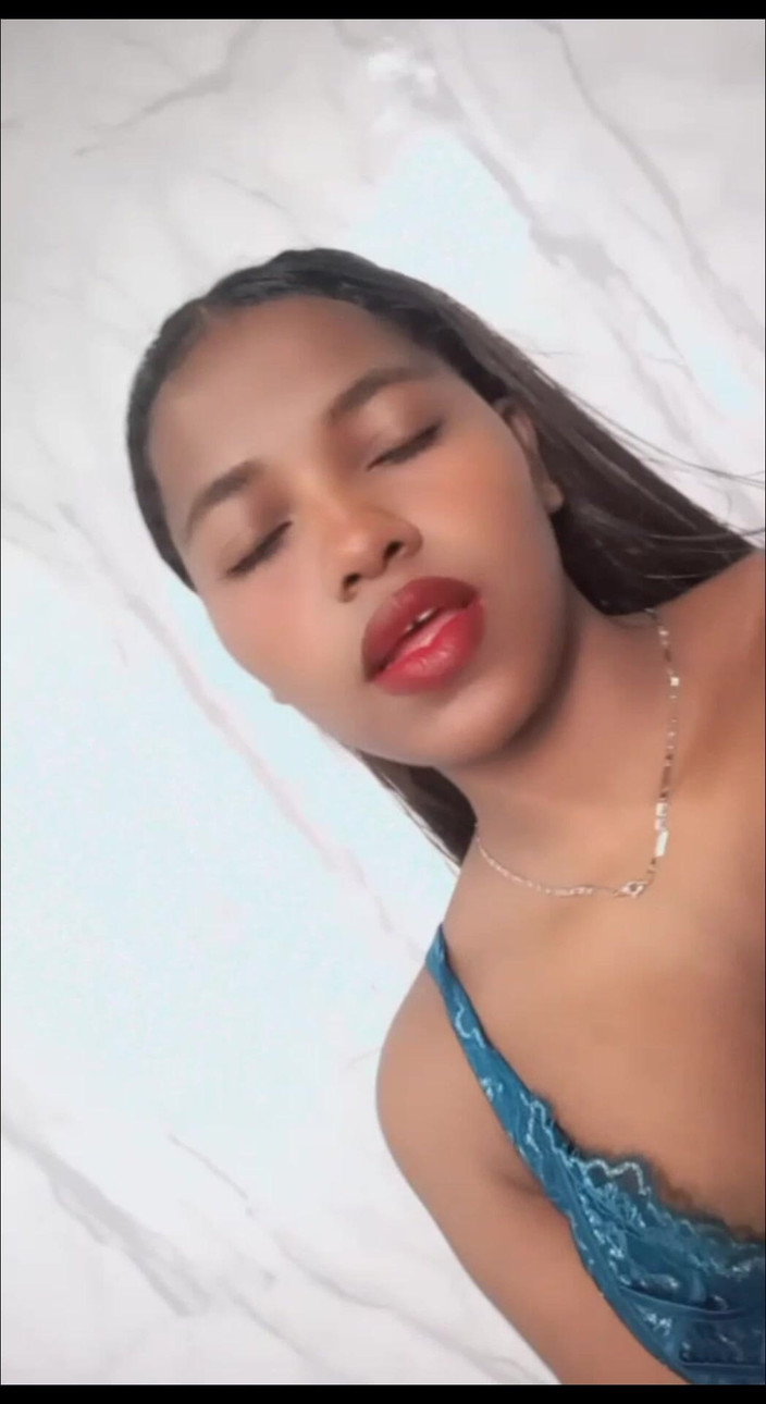 Minayi: Apakah Yang Anda Tunggu Untuk Melawat Laman Kandungan Panas Rasmi...