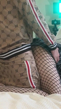Perompak mengongkek crossdresser panas - kompilasi 3