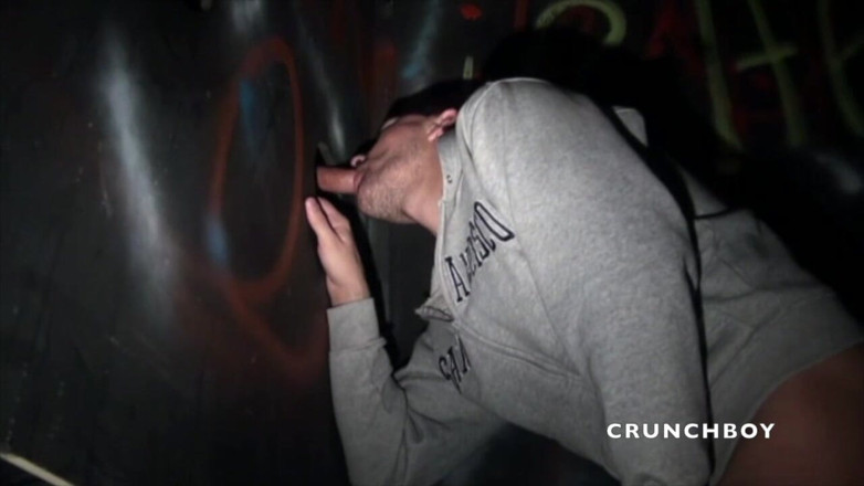 Crunch Boy: Julien scopata dalla pornostar Stany Falcone