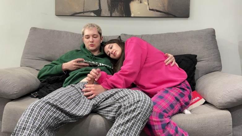 Sugary Kitty: Step Brother Watch Porn and Jerk off Next to Step...