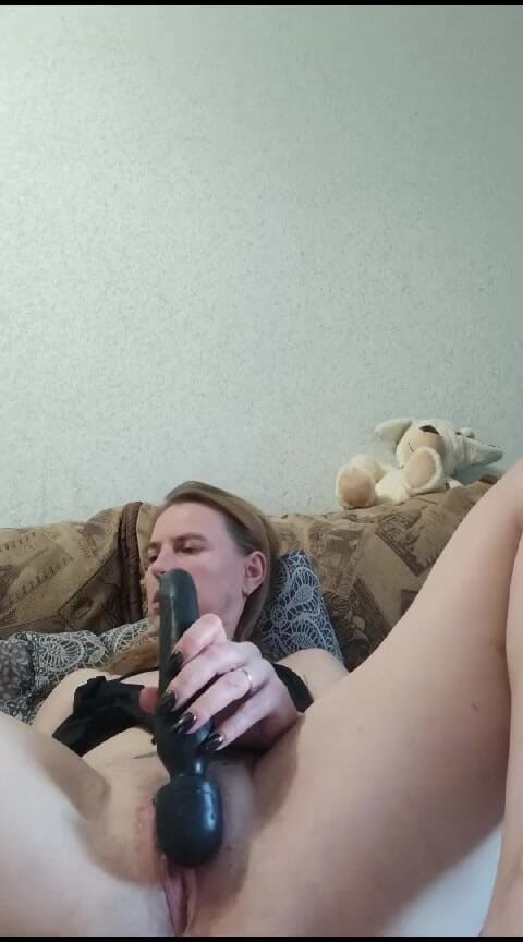 Kira 81: Mainan Seks