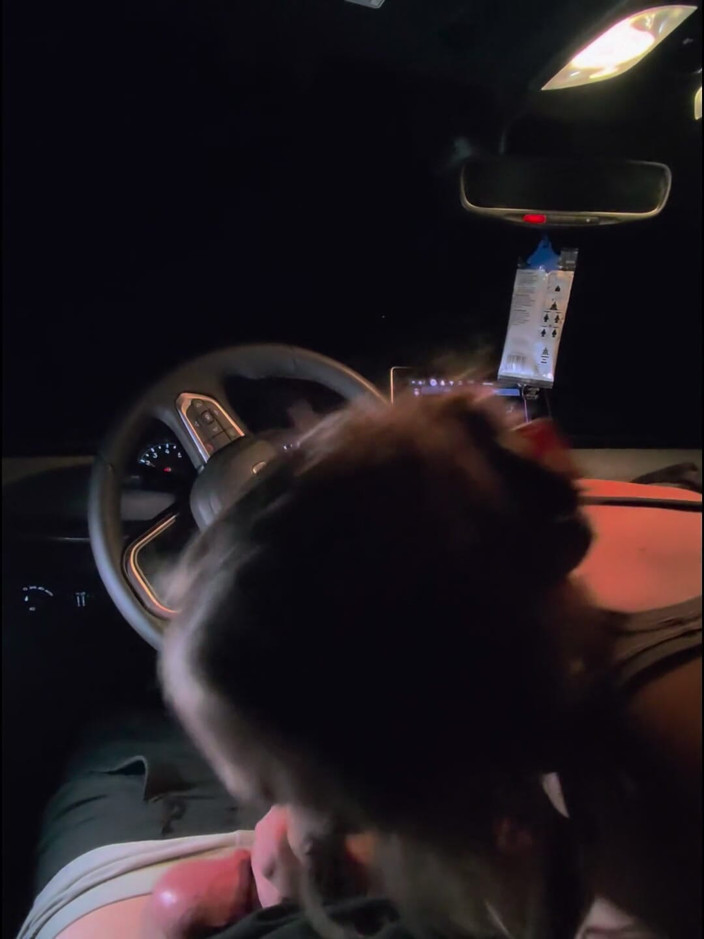 Mya Lane: Je Suce La Bite Du Chauffeur Après M’avoir Ramassé En...