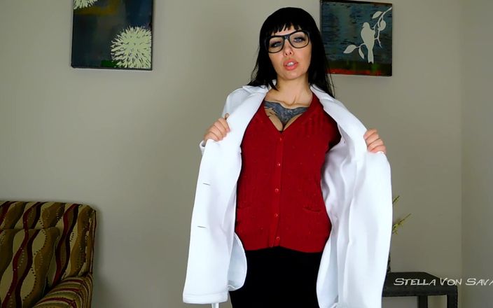 Stella Von Savage: Zmanipulovaná hra s cudností - strip joi