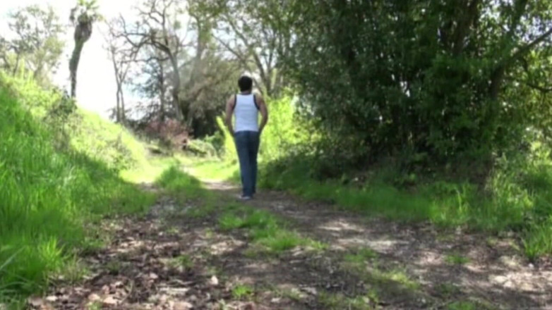 Crunch Boy: Twink latino se fute cu o altă femeie latino exhib