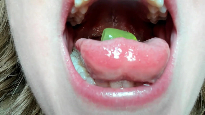 Julie_Bliss: Julie Bliss - reuzinnen