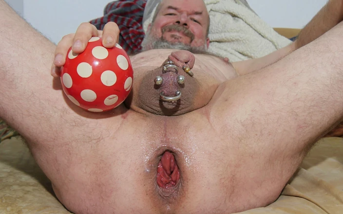 Qualzucht: Hard Anal Training on Whit Monday!